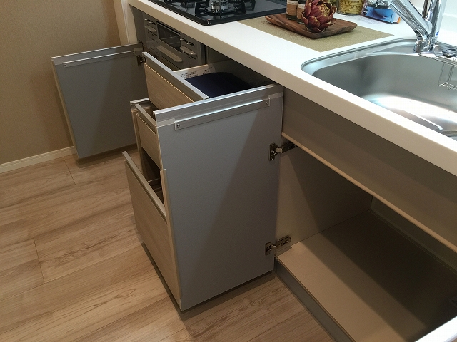 方南町ローヤルコーポ　キッチン