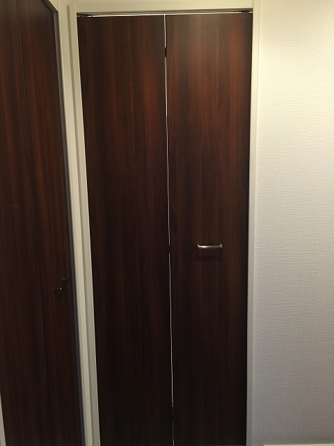 柿の木坂東豊エステート　洗濯機置場