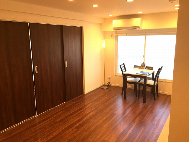 柿の木坂東豊エステート　リビングダイニングキッチン