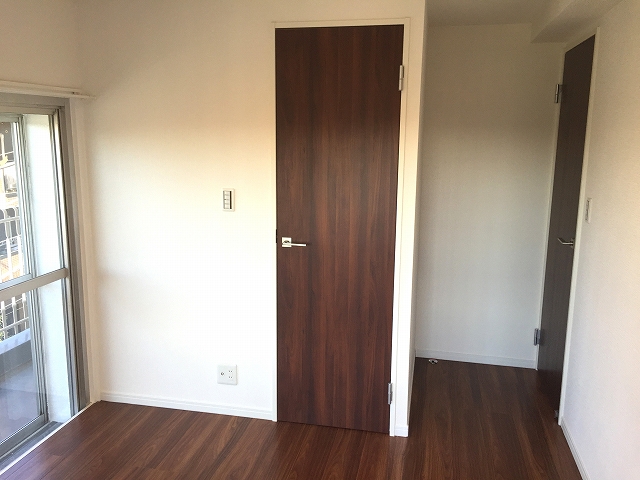 柿の木坂東豊エステート　洋室約4.5帖