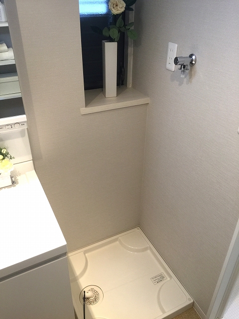 ハウス南経堂　洗濯機置場