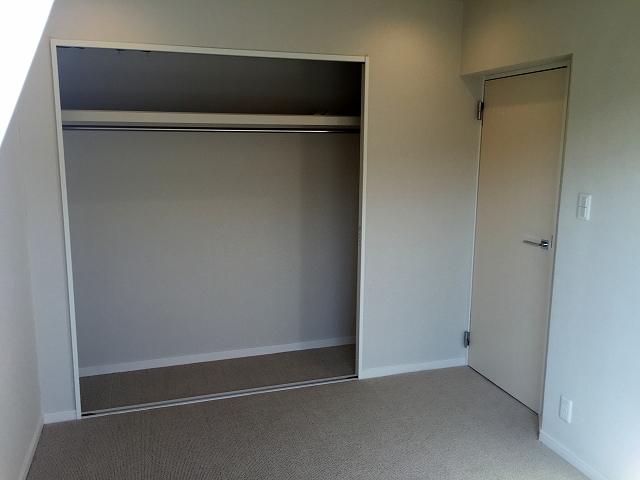 ハウス南経堂　南側洋室