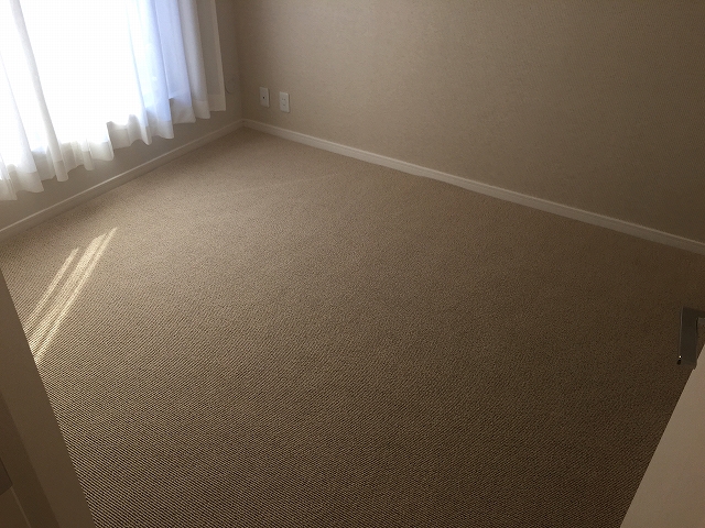 ハウス南経堂　南側洋室