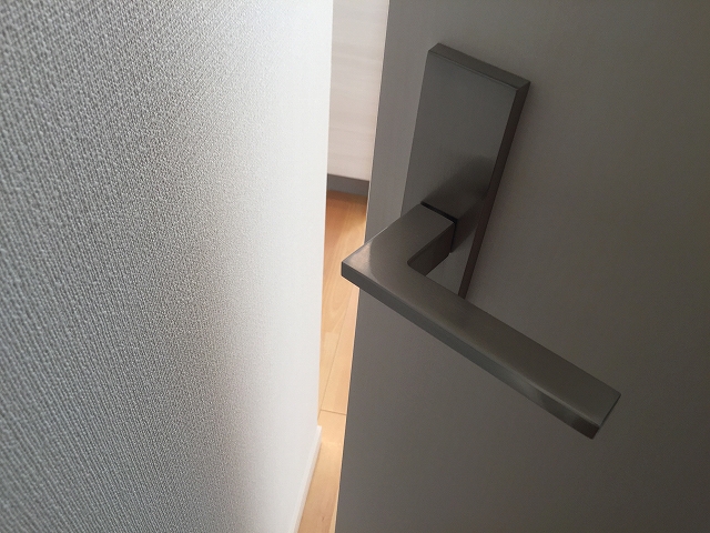 赤堤スカイマンション　リビングダイニングキッチンへ