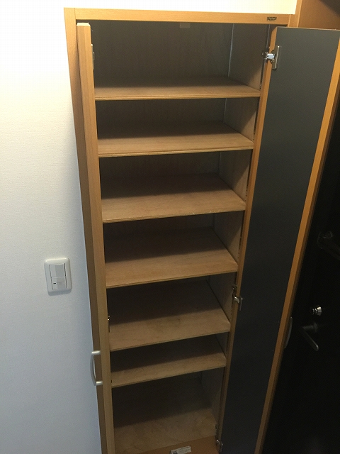 ル・リオン中野坂上　シューズボックス