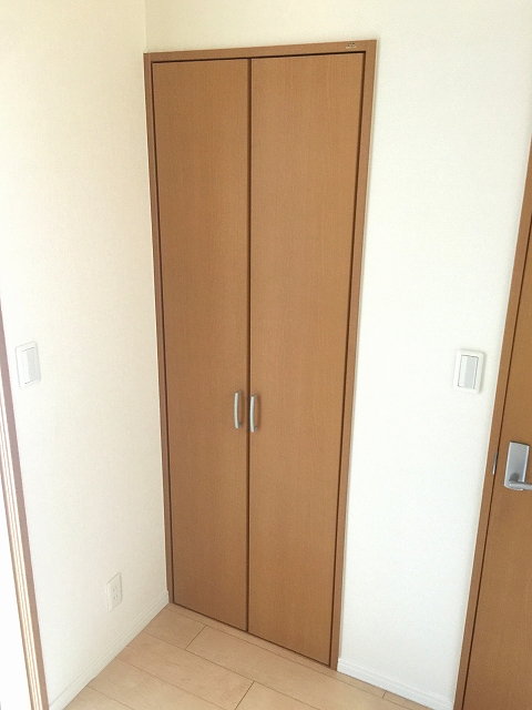 ル・リオン中野坂上　ダイニングキッチン収納