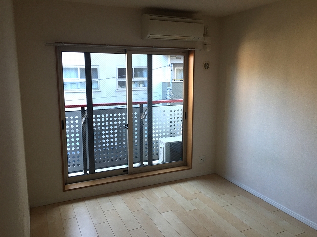 ル・リオン中野坂上　洋室約6.8帖