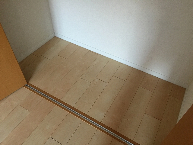 ル・リオン中野坂上　洋室約6.8帖収納