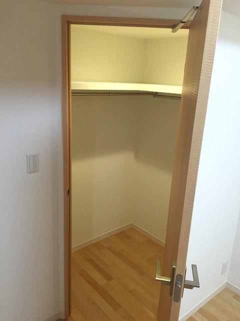 中野方南町グランドハイツ　洋室約5.5帖収納