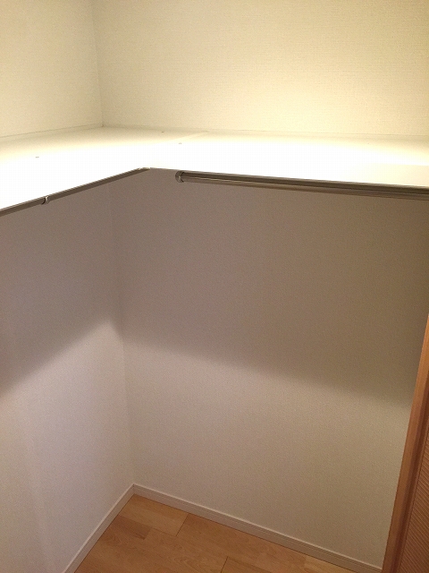 中野方南町グランドハイツ　洋室約5.5帖収納