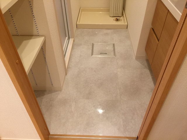 中野方南町グランドハイツ　洗面室&バスルーム