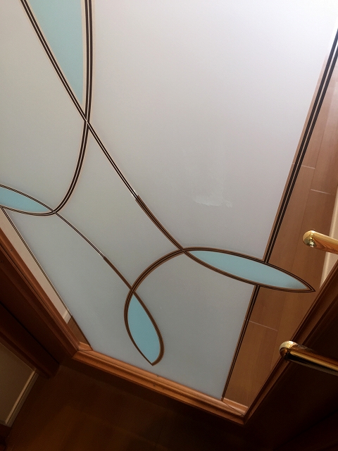 マイキャッスル高井戸　リビングダイニングドア