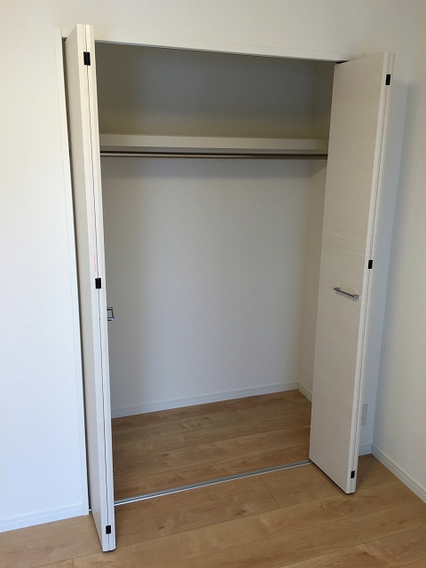 コートハウス上野毛　洋室約5.5帖収納