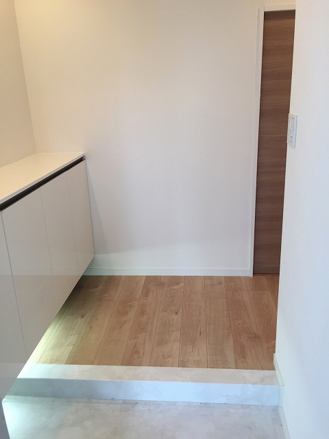 コートハウス上野毛　玄関