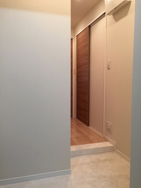 ファミール太子堂　玄関