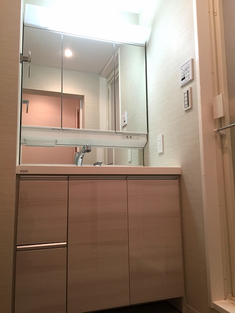 ファミール太子堂　洗面台