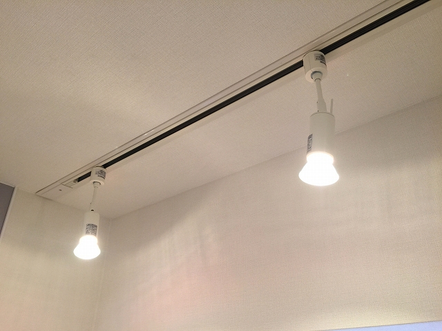 ファミール太子堂　キッチン照明