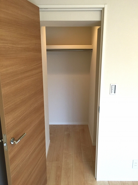 ファミール太子堂　洋室約4.7帖収納