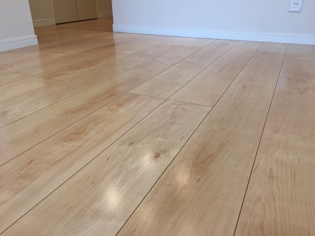 ファミール太子堂　リビングダイニングキッチンフローリング