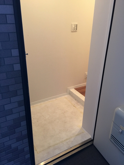 クレッセント池尻大橋　玄関