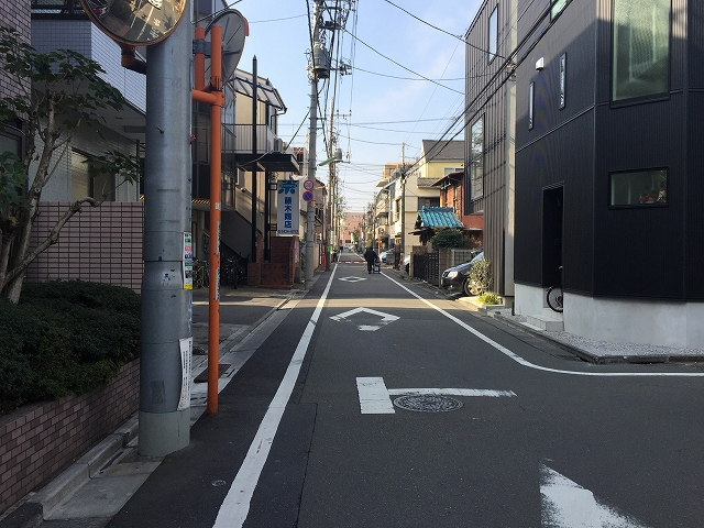 クレッセント池尻大橋　前面道路
