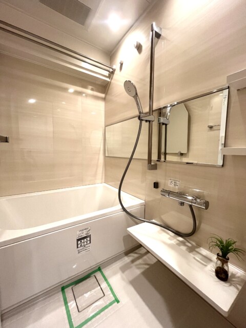 秀和幡ヶ谷レジデンス 浴室