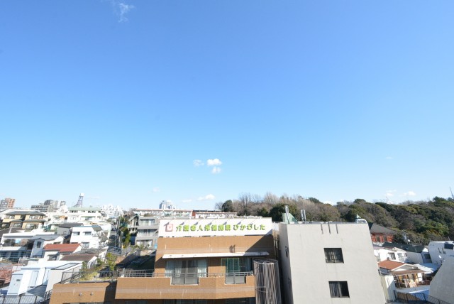 ライオンズマンション小石川植物園 バルコニー