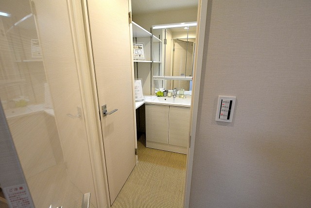 ライオンズマンション上北沢502号室 洗面 (4)