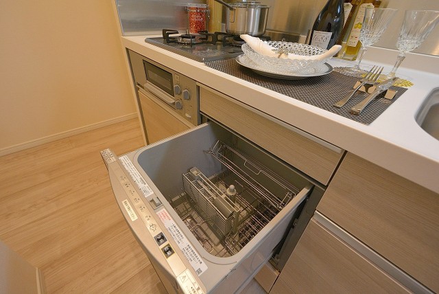 ライオンズマンション上北沢502号室 キッチン (2)