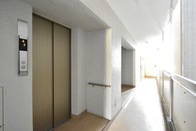 後楽園マンション 玄関