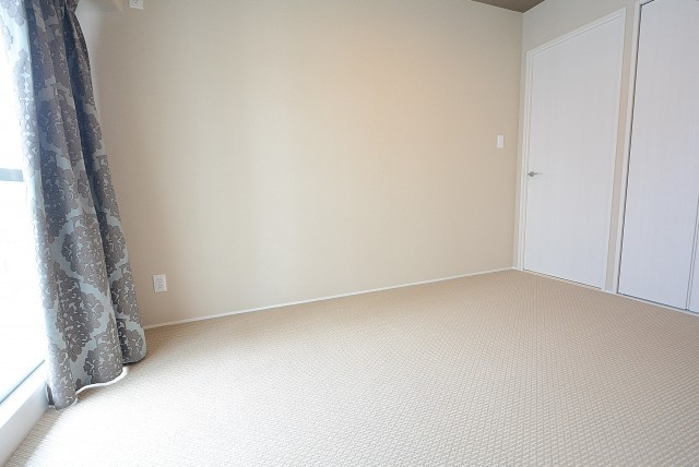 メガロン大井町 洋室