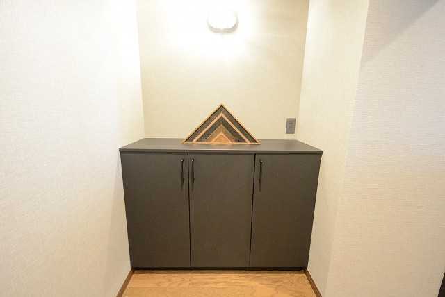 ストークメイジュ 玄関