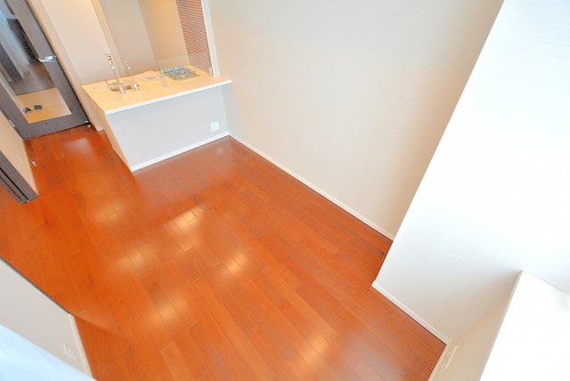 クオリア神南フラッツ ダイニング