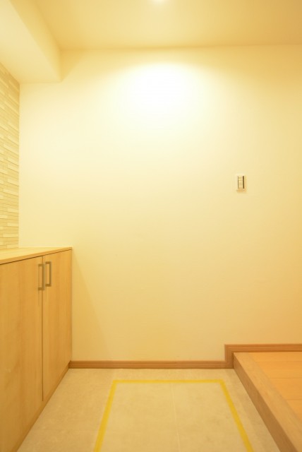 日興初台スカイマンション 玄関