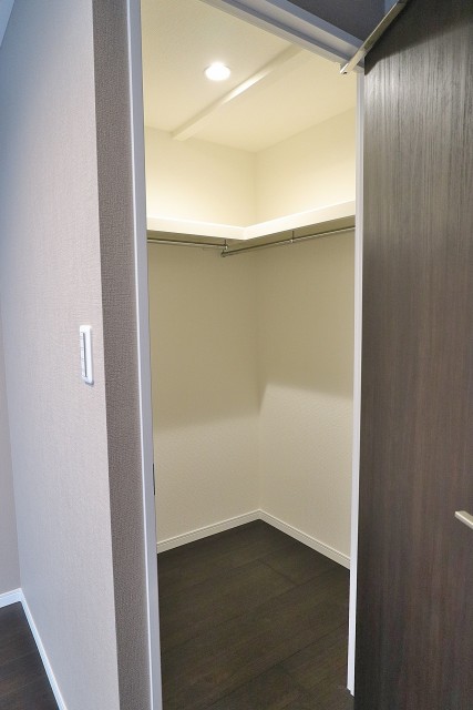 ライオンズマンション初台 洋室１