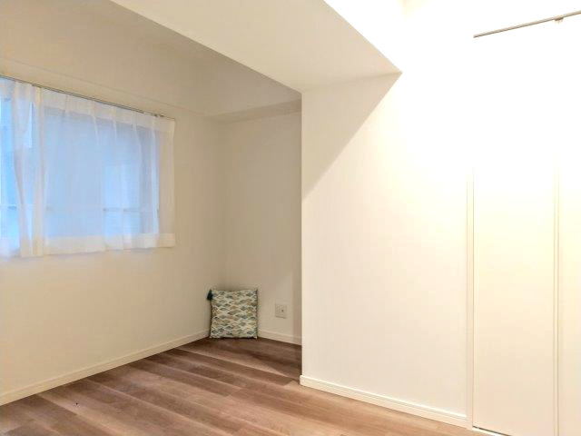 中銀京橋マンシオン 洋室1