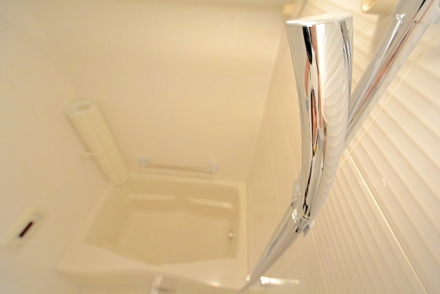 クオリア神南フラッツ バス