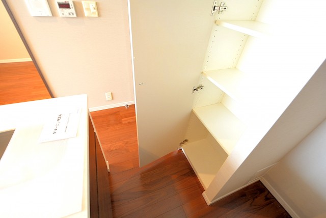 クオリア神南フラッツ キッチン