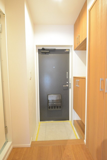 ワコーレ代々木Ⅱ 玄関