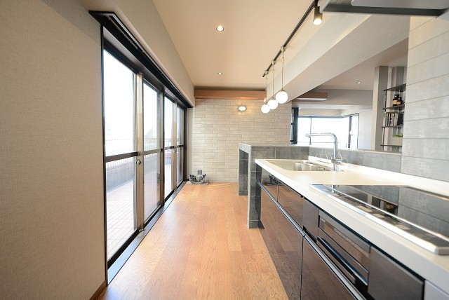 ストークメイジュ キッチン