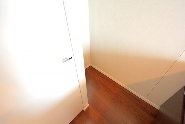 クオリア神南フラッツ キッチン