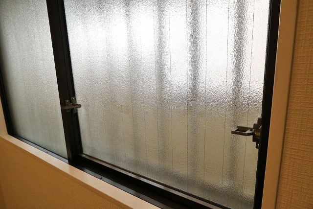 ライオンズマンション初台 洋室２