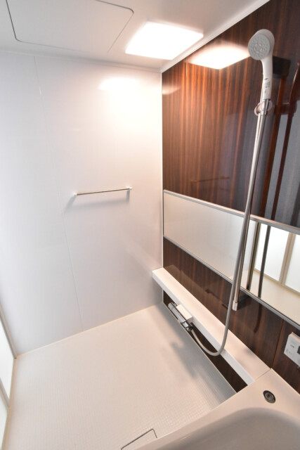 菱和パレス若松町 浴室