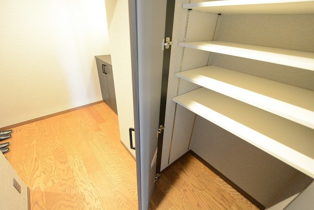 ストークメイジュ 廊下