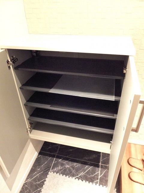 白金台グロリアハイツ　シューズボックス