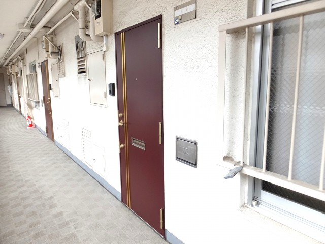 代々木ハビテーション　玄関