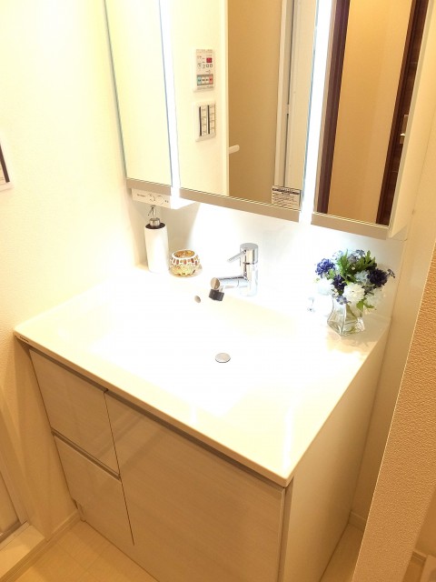 代々木ハビテーション　洗面台