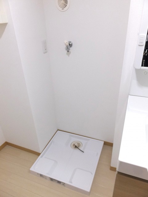 田町スカイハイツ　洗濯機置場