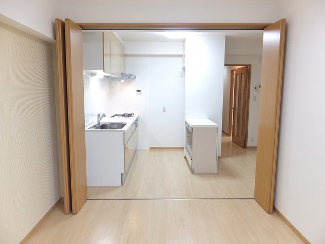 田町スカイハイツ　洋室2