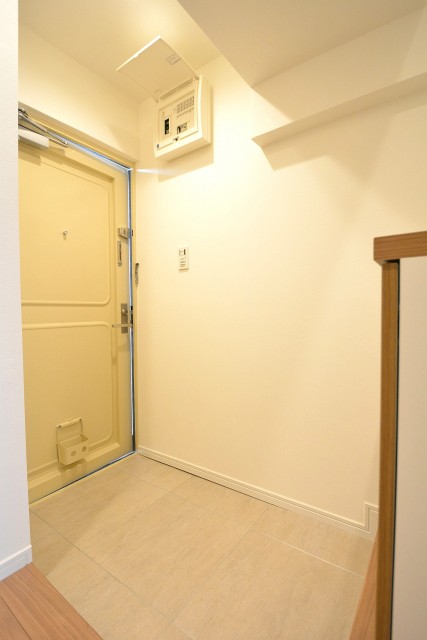 上馬フラワーホーム　玄関ホール